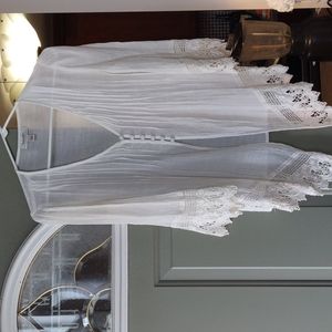 Lacey Dress Barn Tunic-Small